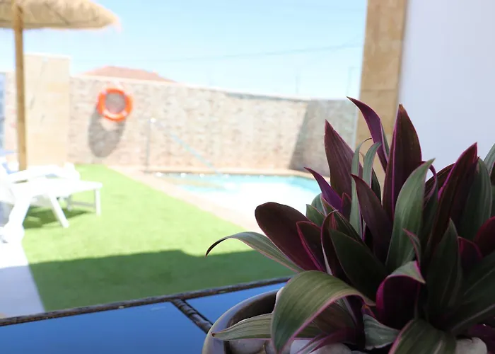 Chalet Carril De Pareja