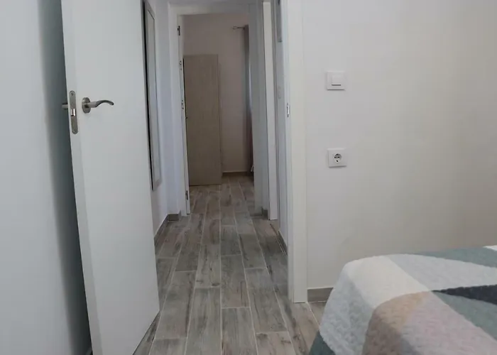 Carril De Pareja 샬레 콘일데라프론테라