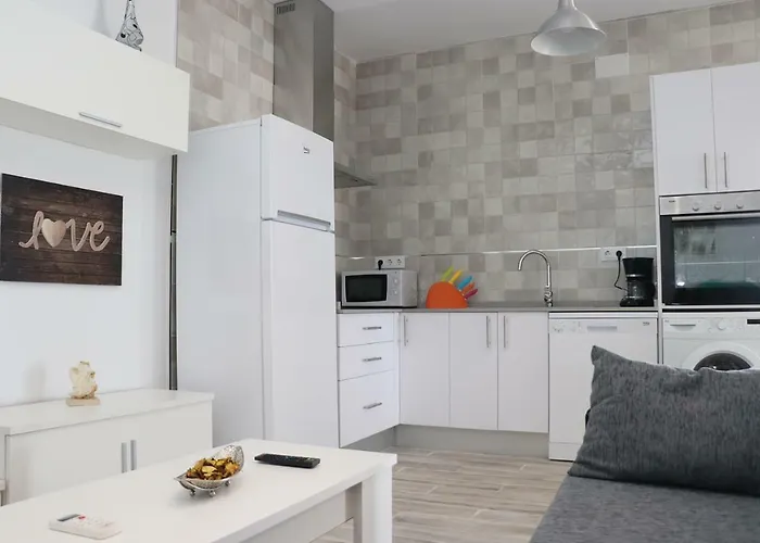 Carril De Pareja 샬레 콘일데라프론테라